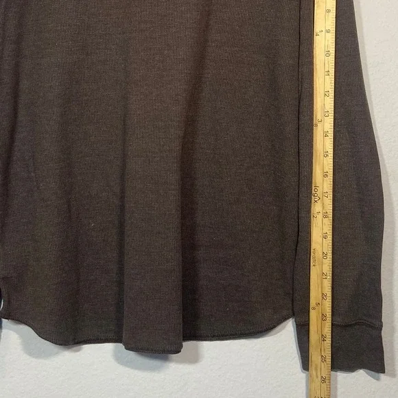 Gap Men's Long Sleeve Waffle‎ Knit Crew Neck Shirt Sz L Woodsy Brown Classic Tee - Picture 5 of 8